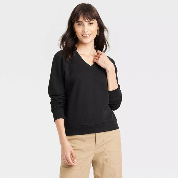Universal Thread Women's Leisure Studio Sweatshirt Black Size XS - Picture 1 of 6